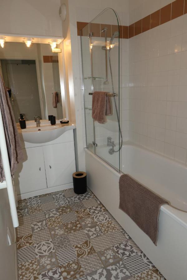 Charmant 2 Pieces Proche D Honfleur, Piscine En Saison, Parking Gratuit, Wifi Équemauville Exteriér fotografie